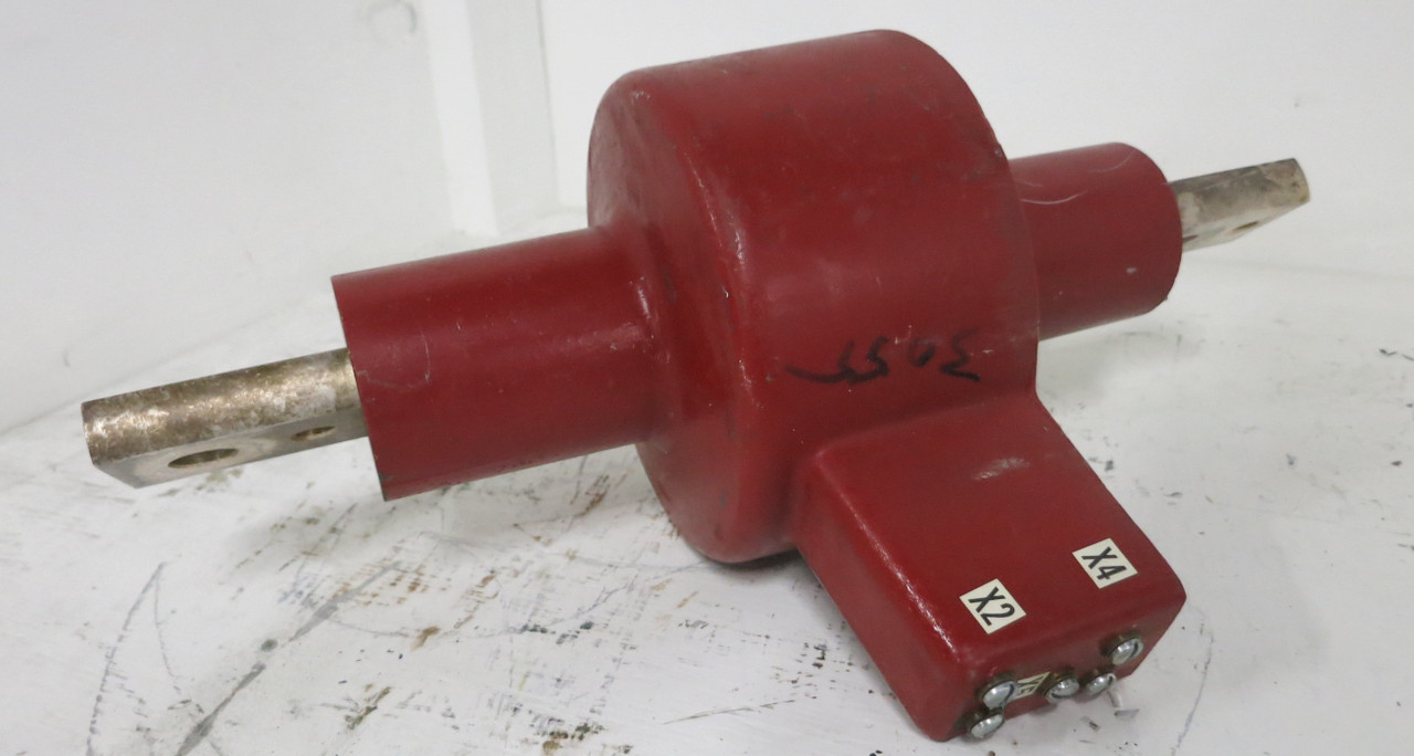 Gould ITE MC-15M1 401161-T3 15kV Current Transformer 2000:5 A CT 95kV (GA1090-4)