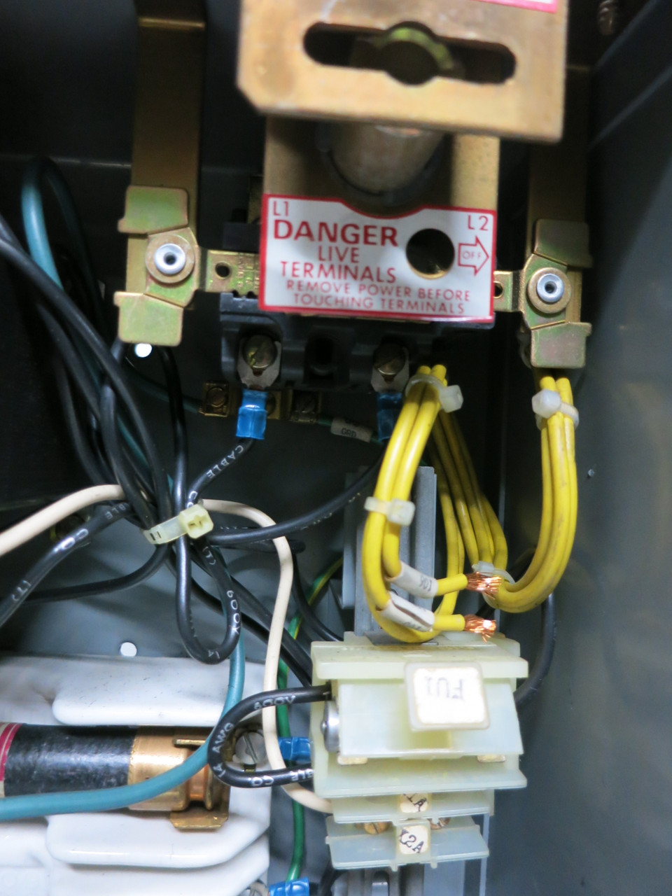Square D SK5271R Form F30 Class 9070 Transformer Disconnect Switch 250 VA 60 Hz (GA1109-1)