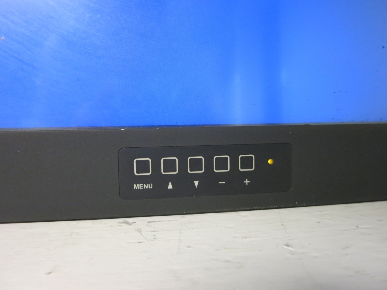 Xycom 5019T-SER Operator Interface Screen Monitor 5019-T Automation Pro-Face (DW4528-1)