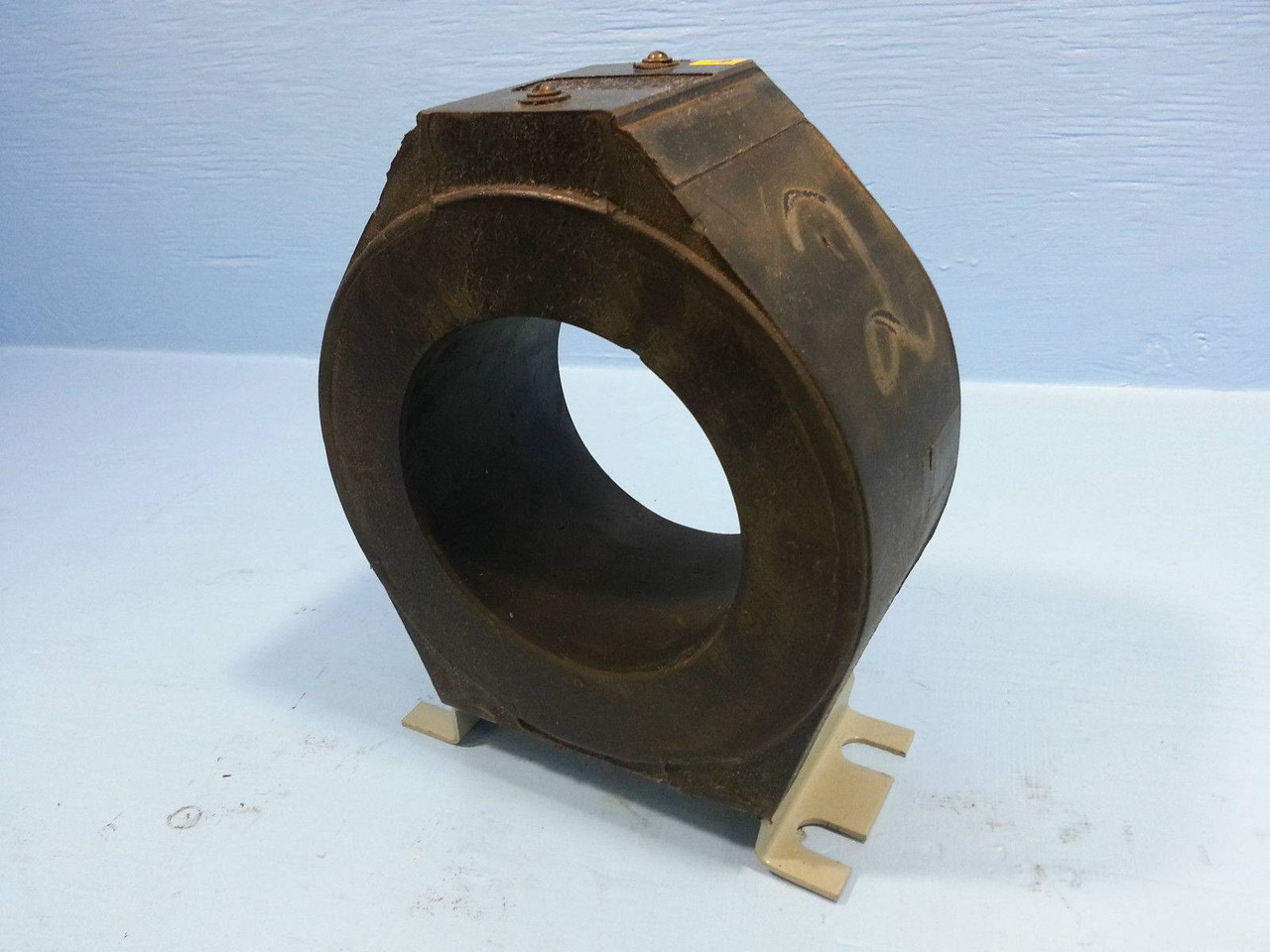 GE General Electric 750X10G14 CT Current Transformer Type JCS-0 Ratio 2000:5 Amp (EBI1891-20)