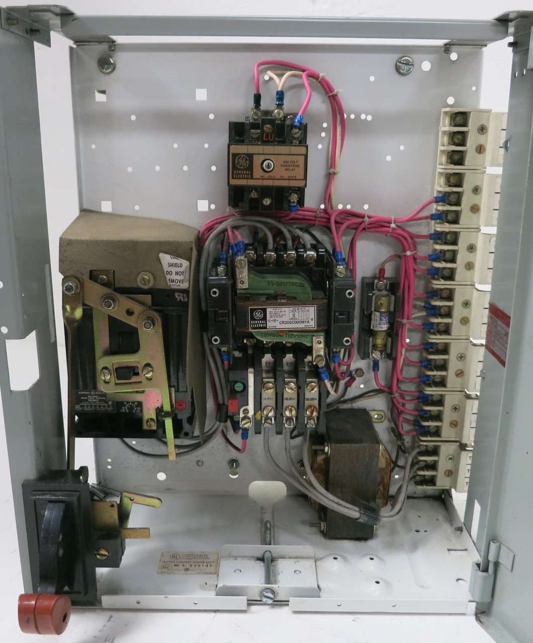 GE 8000 15 Amp TEC36015 Breaker Size 1 CR206C000MYA Starter 18" MCC Bucket 15A (BJ0083-1)