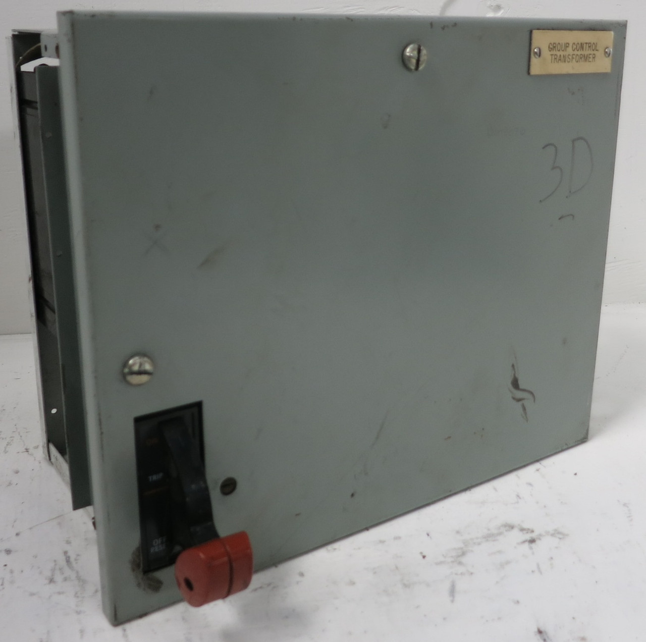 General Electric GE 8000 15A Breaker 12" MCC Bucket Feeder 15 Amp THED136015 (BJ0091-1)
