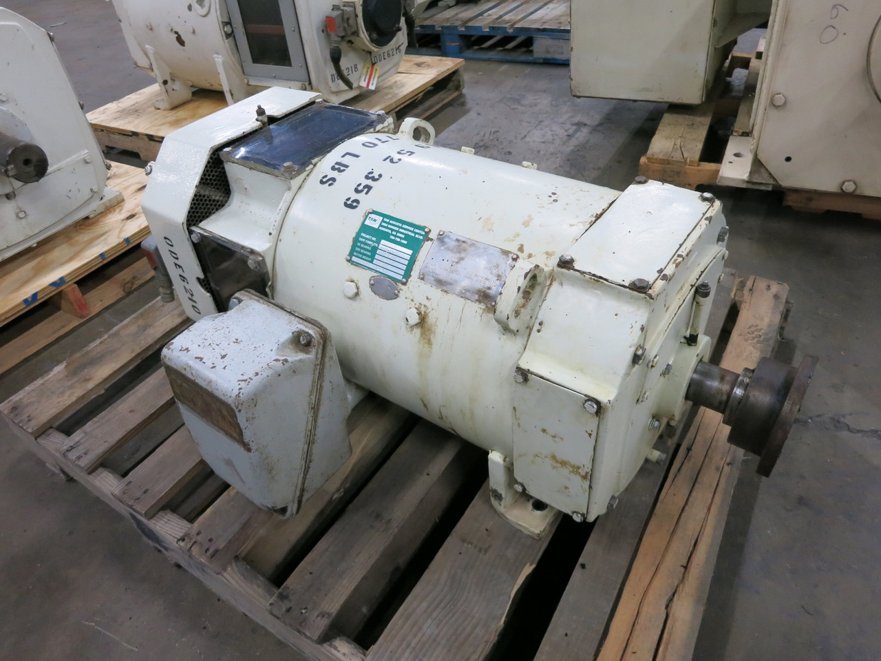 Image of GE KinaMatic DC Motor 20HP 500V 1750/2300 RPM TEFC 20 HP 32.8A CD328AT