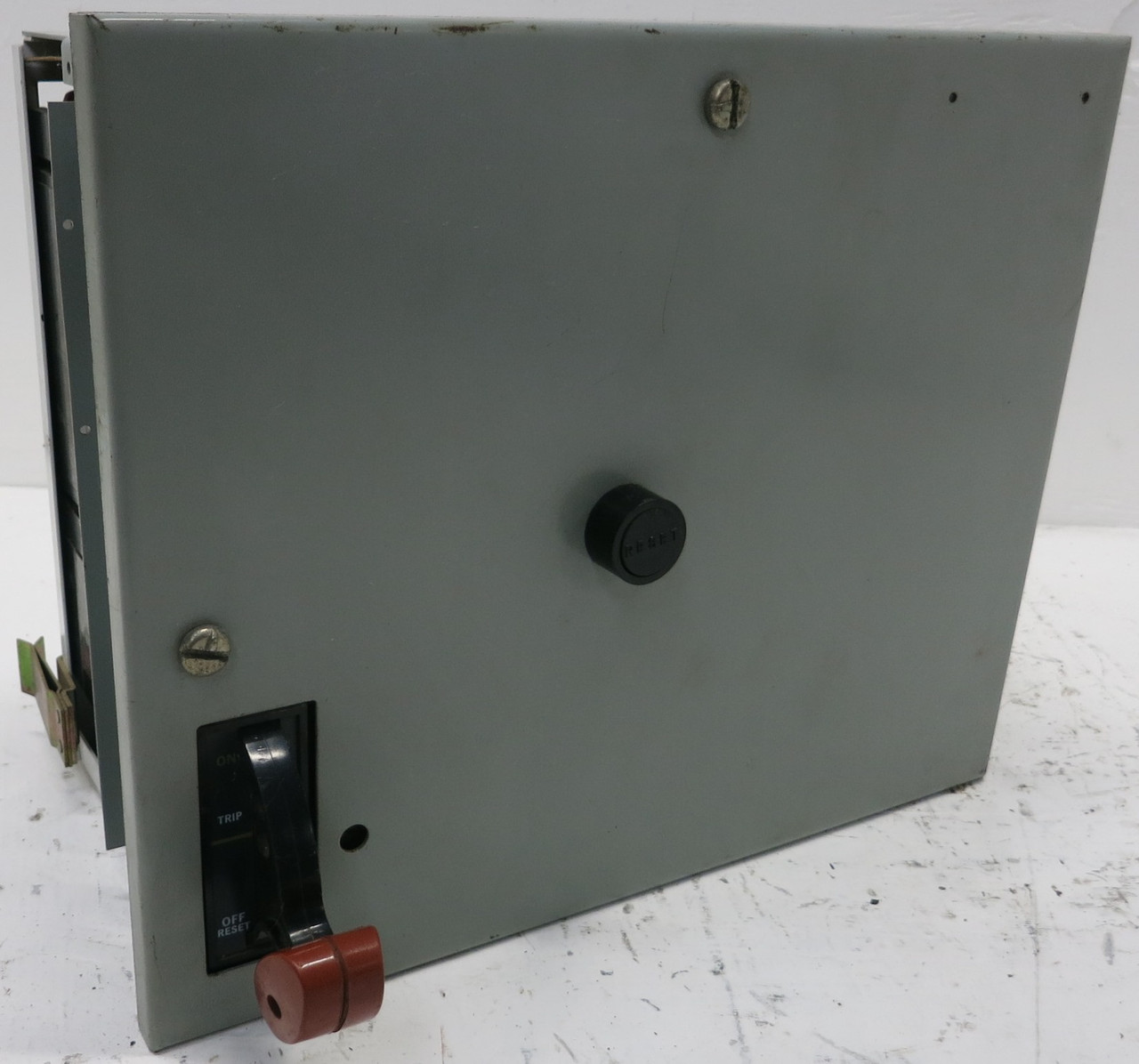 GE 8000 7 Amp TEC36007 Breaker Size 1 CR206C0 Starter 12" MCC Bucket 7A TECL (BJ0118-19)