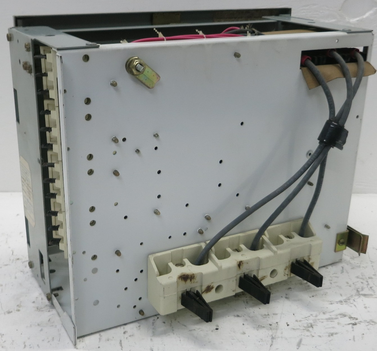 GE 8000 7 Amp TEC36007 Breaker Size 1 CR206C0 Starter 12" MCC Bucket 7A TECL (BJ0118-19)