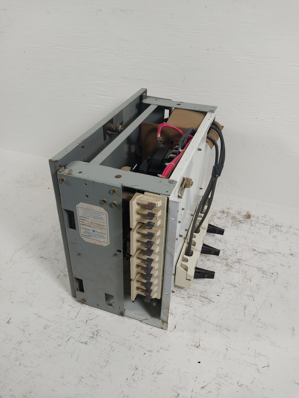 GE 8000  3 Amp TEC36003 Breaker Size 1 CR206C0 Starter 12" MCC Bucket 3A TECL (BJ0117-30)