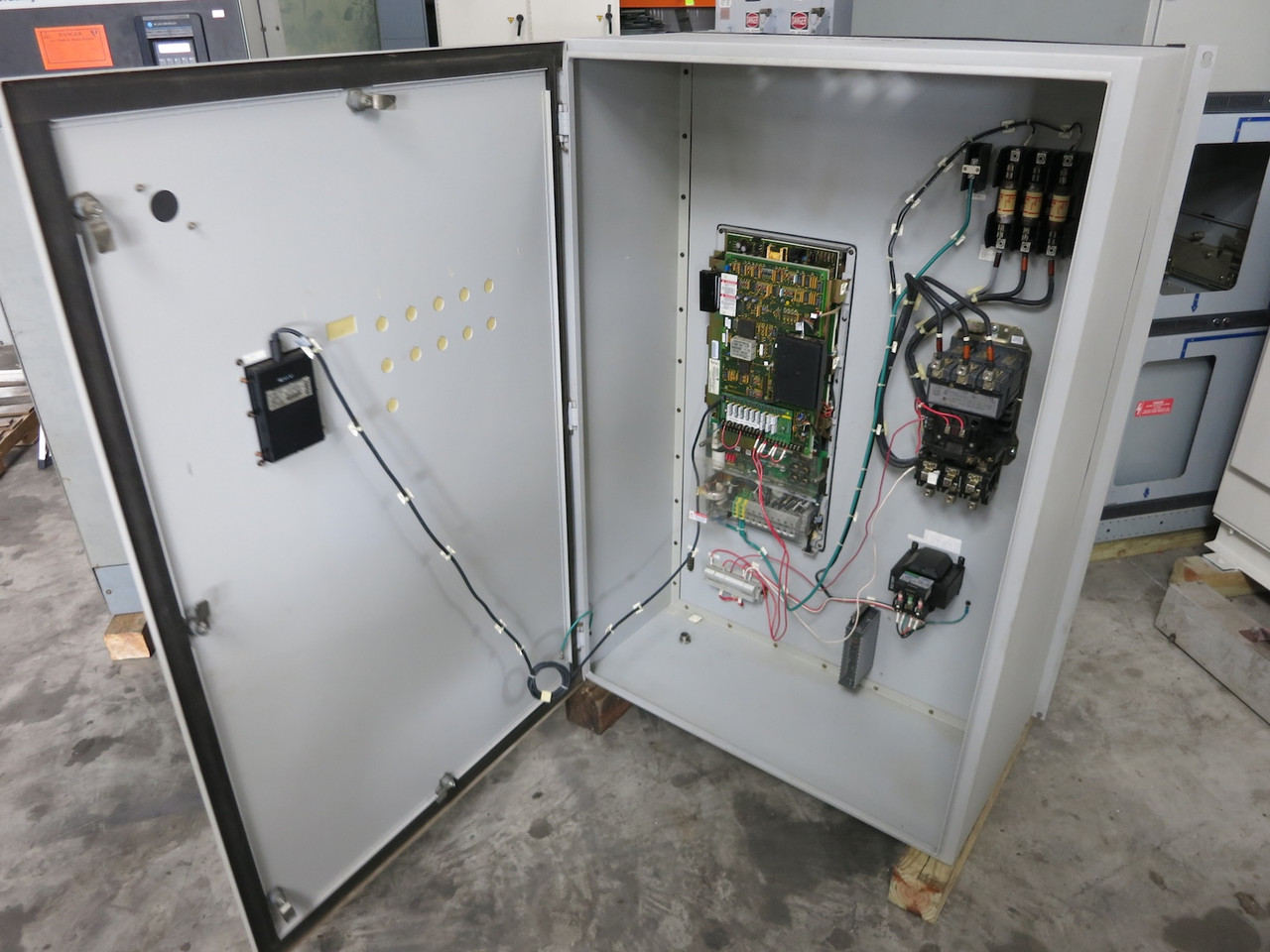 Allen Bradley 1336S-B040-AX-EN4-L6 50 HP AC VS Drive 1336 Plus 1336SB040 (DW4726-1)