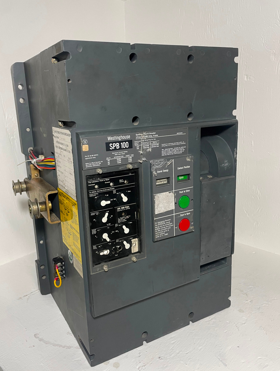 Westinghouse SPB 100 2000A Drawout Pow-R Breaker LSIG 3P 2000 Amp SPB100 Ground (EM4523-1)