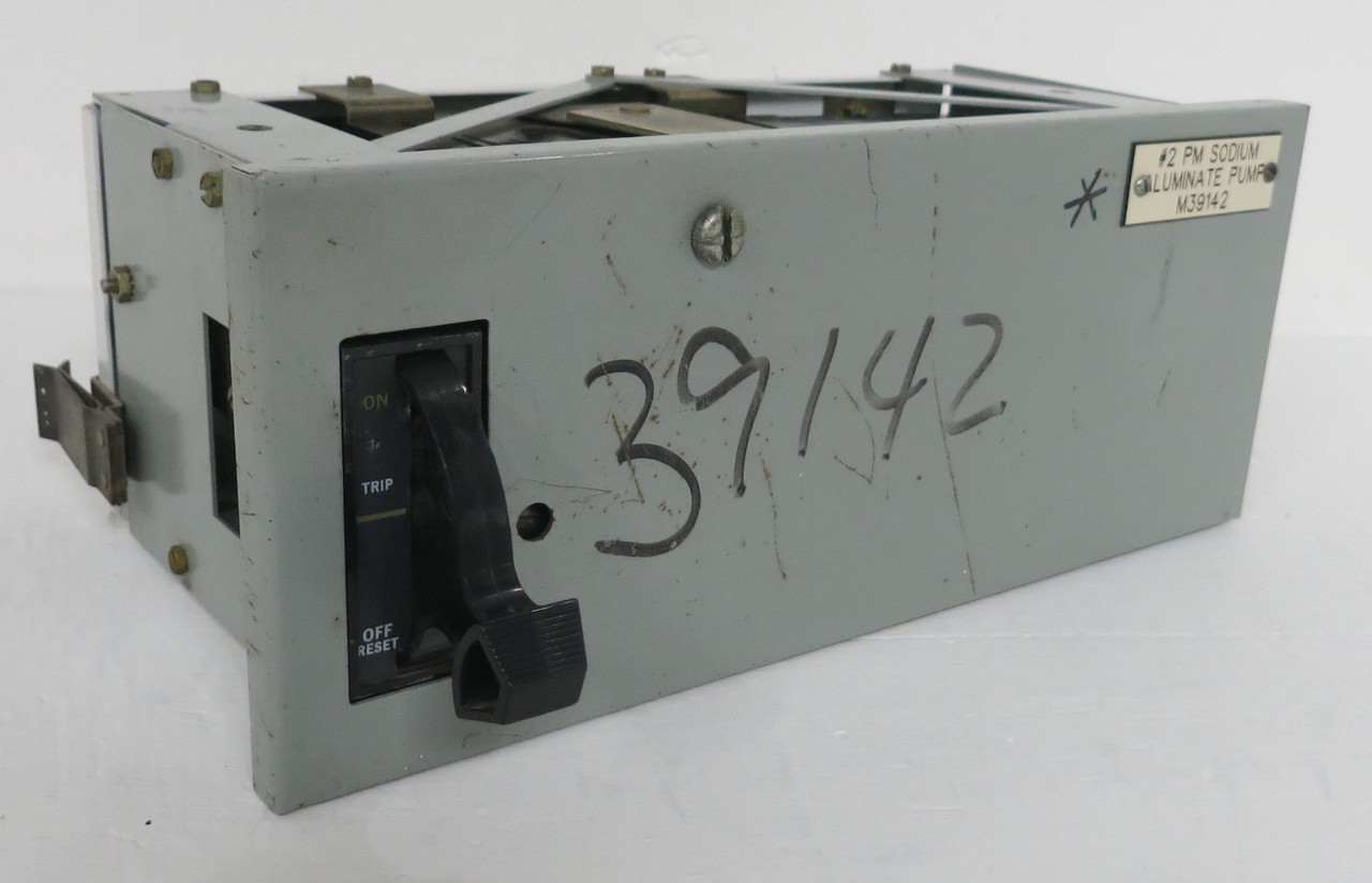 General Electric GE 8000 15A Breaker 6" MCC Feeder Bucket 15 Amp Red Handle Gone (BJ0158-1)