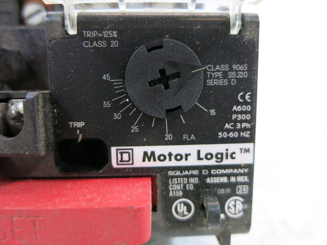 Square D 9065-SS220-D Motor Logic Overload Relay Ser D 15-45 Amps FLA 9065SS220 (DW4816-1)