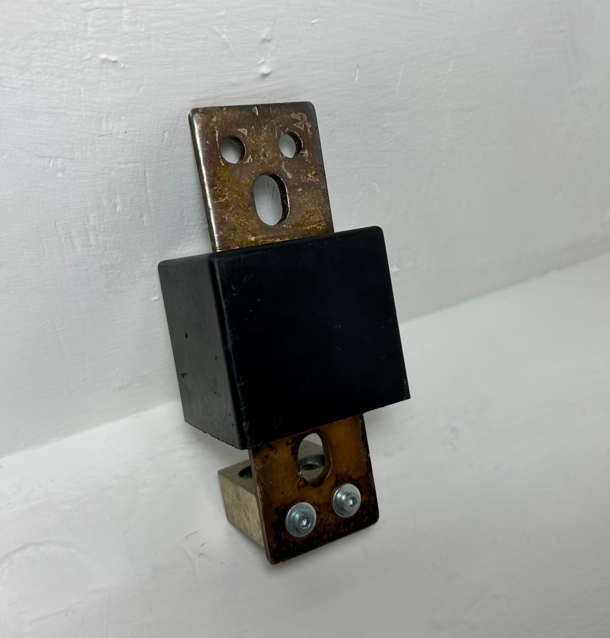 Square D LE25CT2 250A Micrologic Neutral Current Transformer Sensor AL600LI35 (EM4575-10)