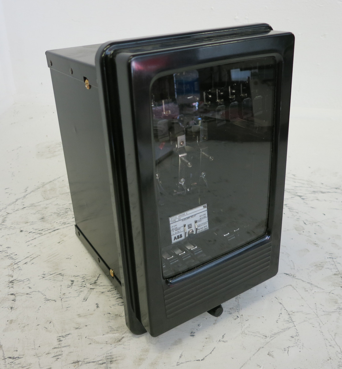 NEW ABB 1955565 E Type SG Auxiliary Relay Module 62.5 VDC (DW4850-1)