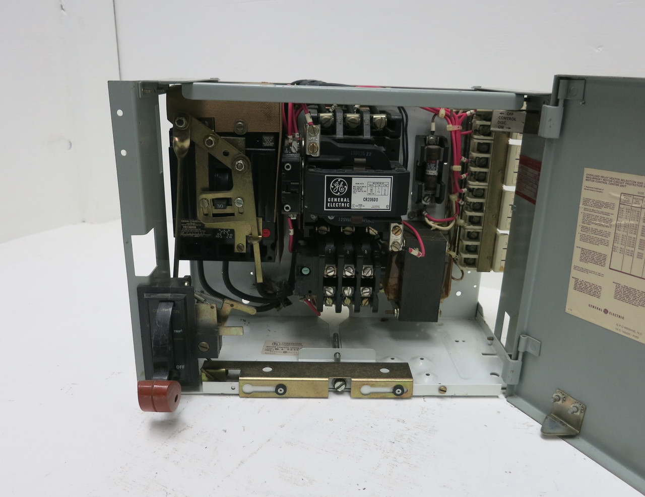 GE 8000 30A Breaker Size 2 12" MCC Starter Bucket 30 Amp CR206 TEC (BJ0232-1)