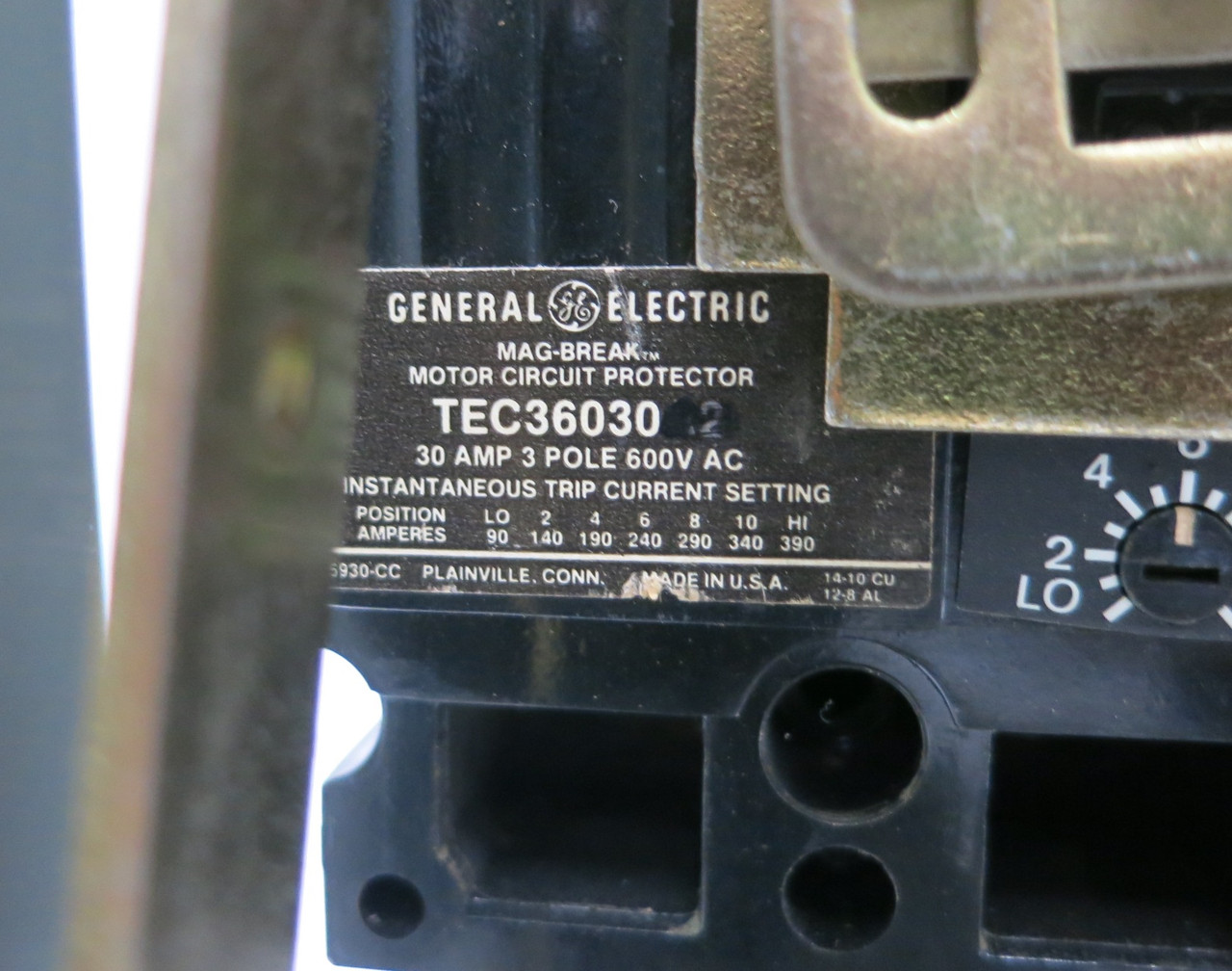 GE 8000 30A Breaker Size 2 12" MCC Starter Bucket 30 Amp CR206 TEC (BJ0232-1)