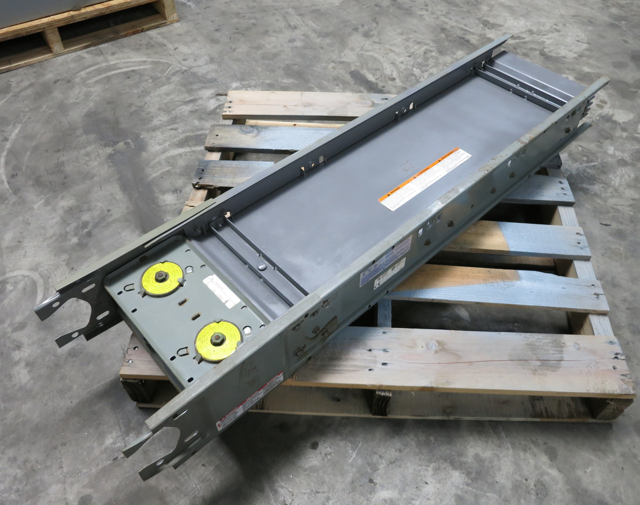 Image of Square D AF2320G46ST 2000A I-Line II 4ft Busway Feeder 3PH 3W 2000 Amp 480V