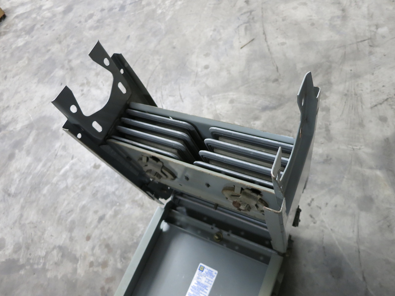 Square D I-Line II AF2320G31LES11B20 2000A Busway Elbow 3PH 3W 2000 Amp Edge Bus (DW4923-1)