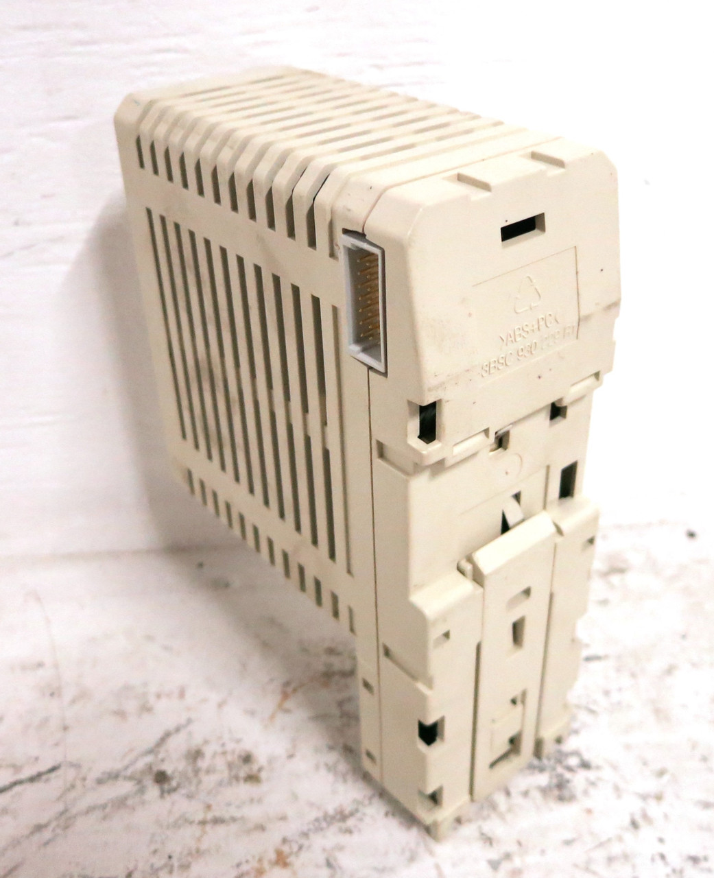 ABB TB820 3BSE008555R1 PR:A S800 Module Bus Cluster Modem PLC (DW4988-1)