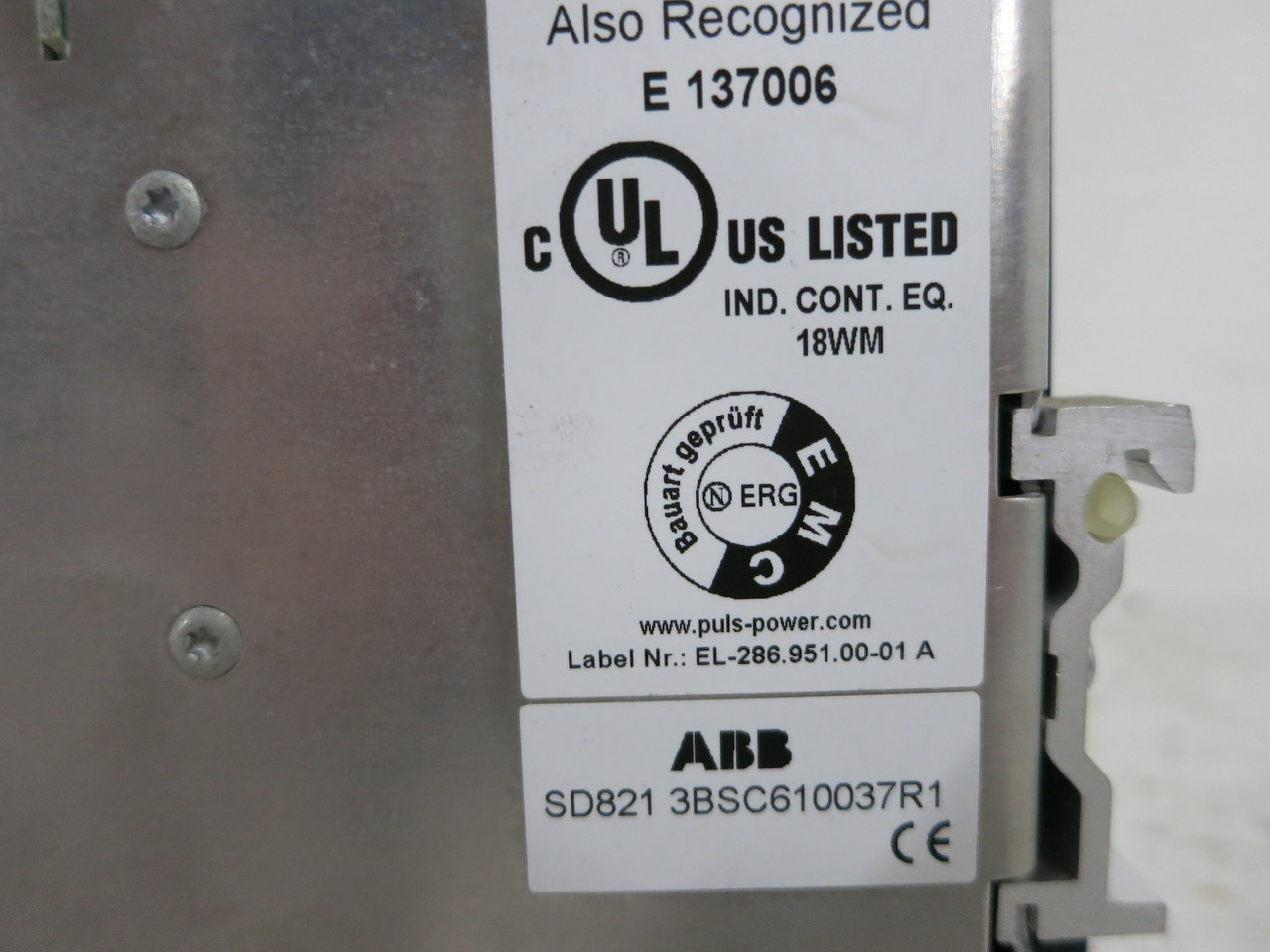 2nd Image of DW4987