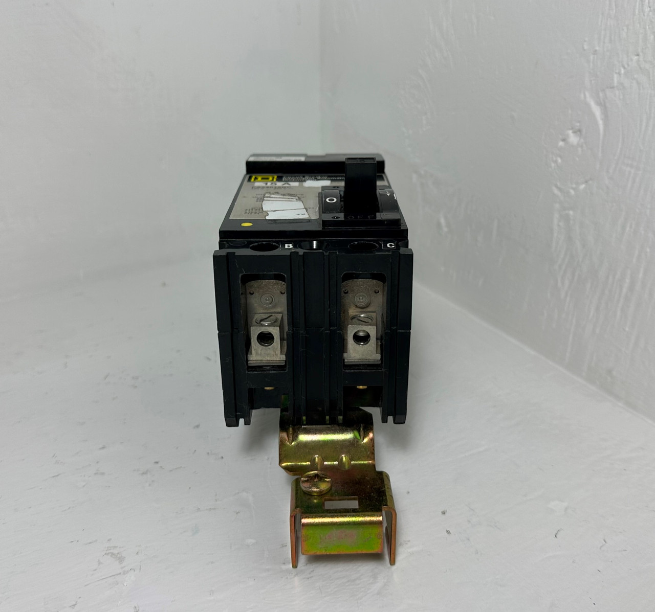 Square D I-Line FA24015BC 15A 2 Pole Circuit Breaker 480 VAC FA 15 Amp 2P HACR (EM4603-1)