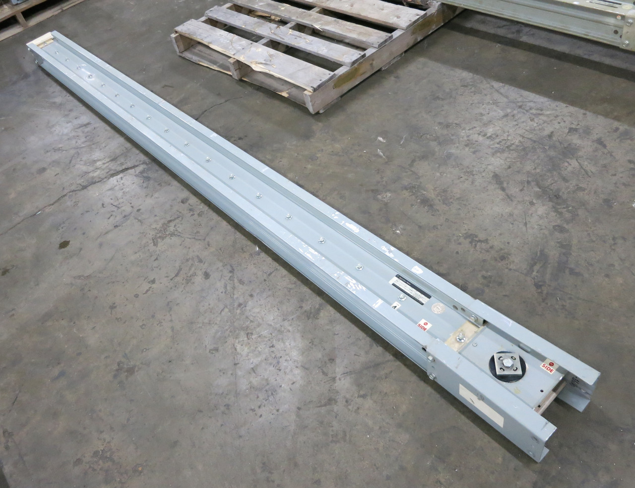 Image of GE Spectra Busway 1600A 120" Copper Feeder 1600 Amp 10 Ft Stick 600V 3PH 4W