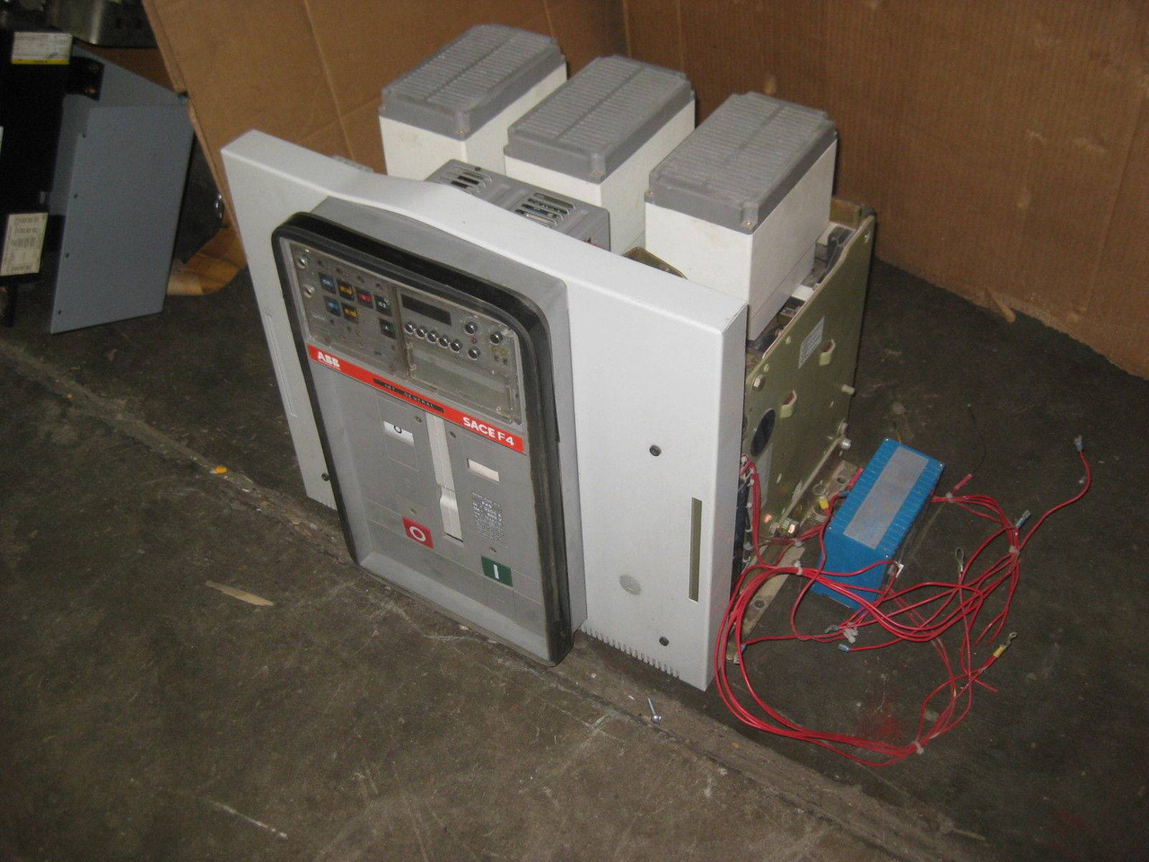 ABB F4S3200 MEGAMAX SACE-F4 3200A 690V, PR1/P LSIG Trip, Ctrl PR1/C F4S 3200 Amp (EBI0101-1)