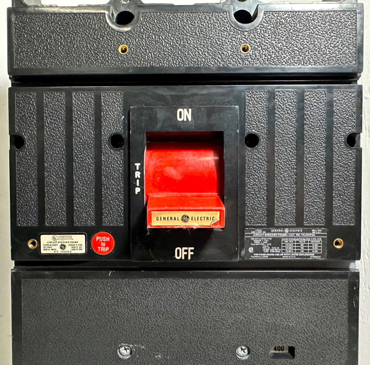 GE THJ9VF26 600A LSIG Circuit Breaker w/ 400 Amp Trip TR2SX 3P General Electric (EM4610-1)