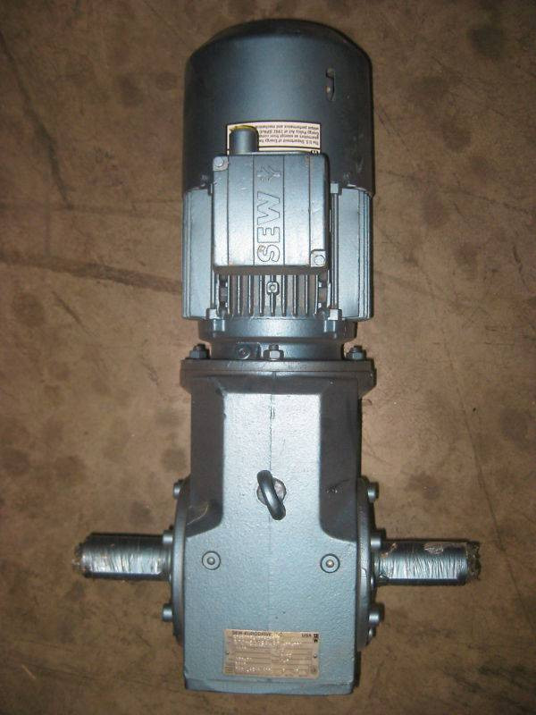 Image of Sew Eurodrive K76DT90 2HP Ratio:108.51 Gear Reducer NEW