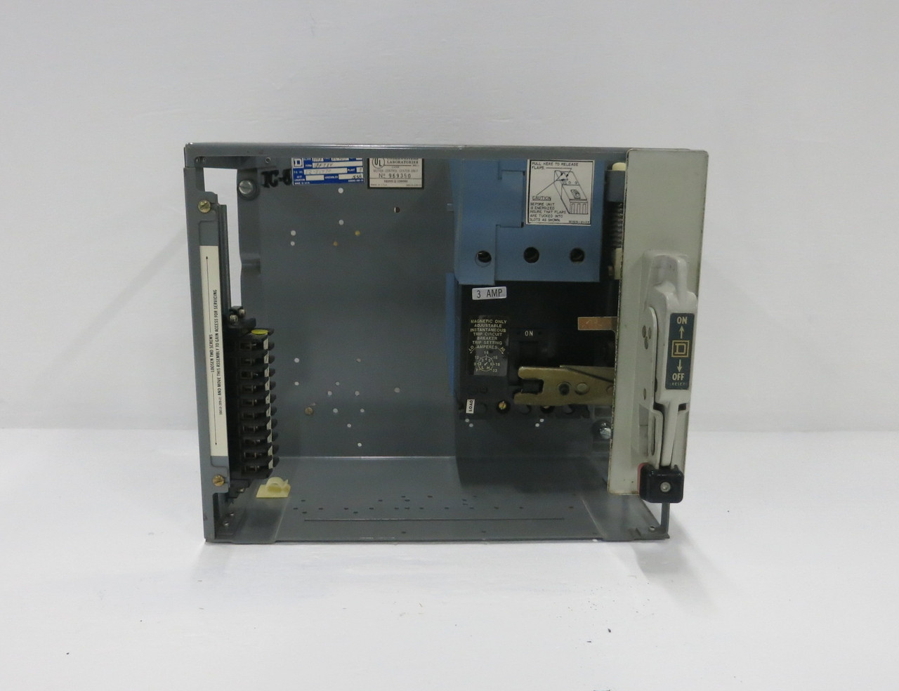 Square D Model 4 3A Breaker Feeder MCC Bucket 12" 3 Amp Motor Control Mod 4 (BJ0311-10)