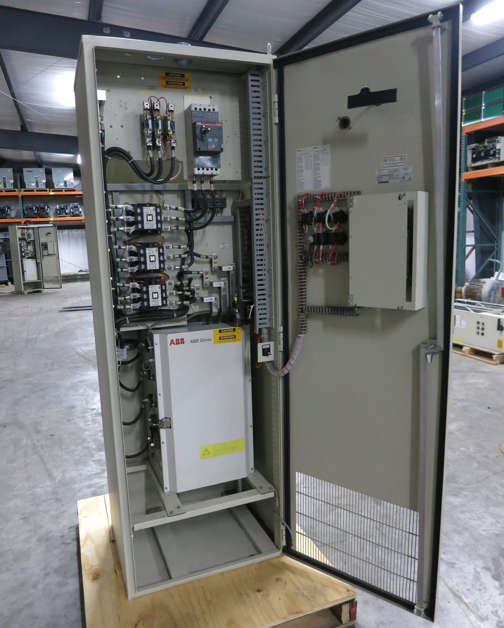 ABB ACH504-100-4-00P0 100 HP AC VS Drive 3PH 480V ACS504-100-5 100HP 124A (DW5204-2)