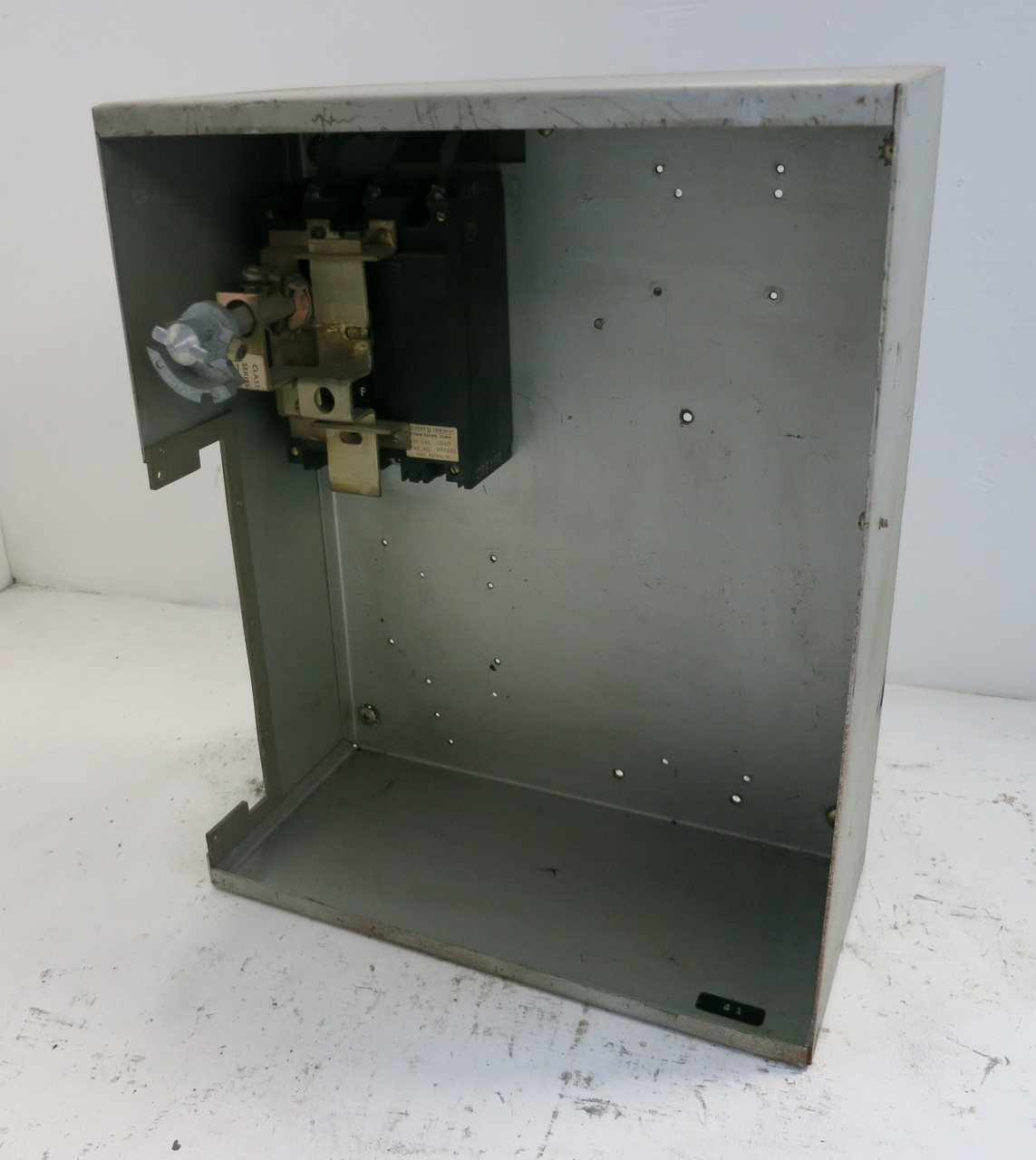 Square D Model 3 50A Breaker Feeder 18" MCC Bucket 50 Amp Class 8999 999350 (DW5201-20)