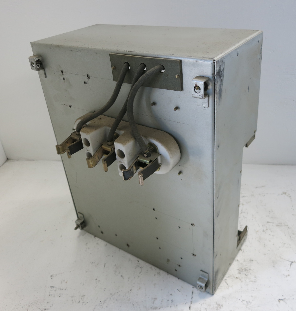 Square D Model 3 50A Breaker Feeder 18" MCC Bucket 50 Amp Class 8999 999350 (DW5201-20)