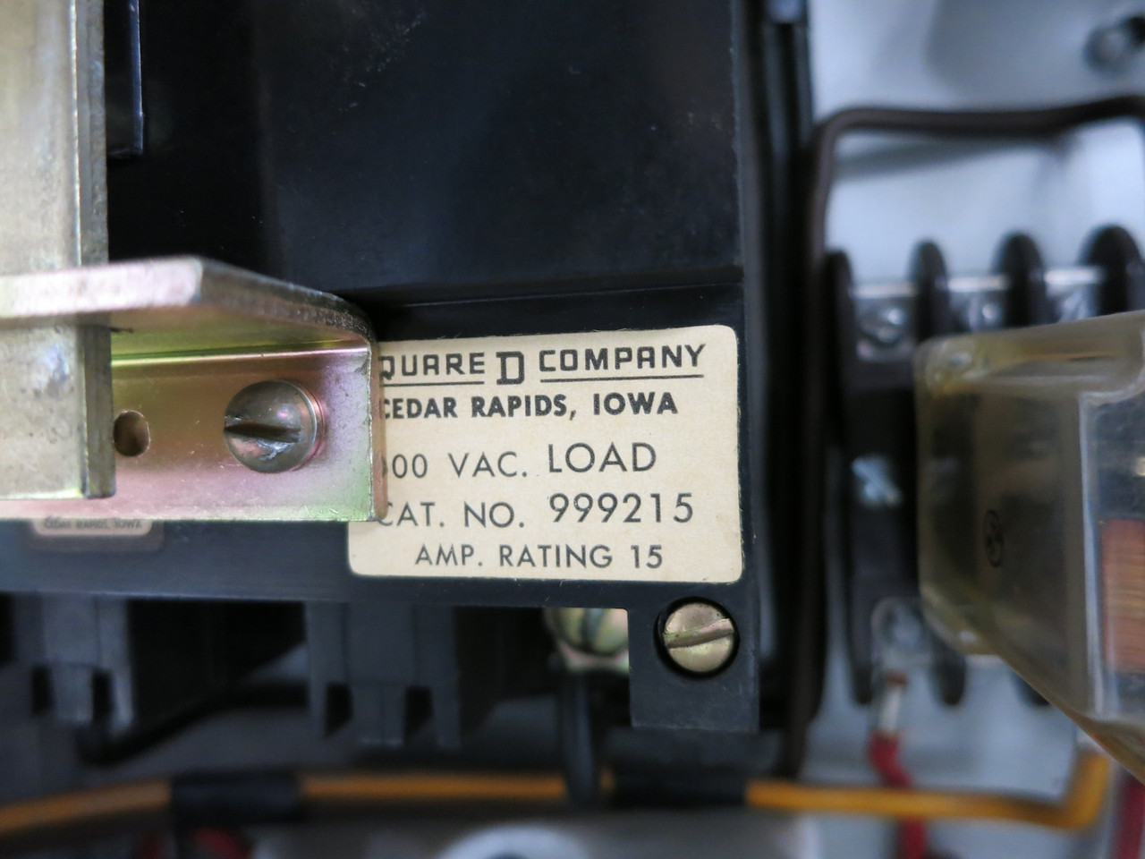 Square D Model 3 15A Breaker 2P Control Voltage 12" MCC Bucket 15 Amp Class 8999 (DW5198-1)