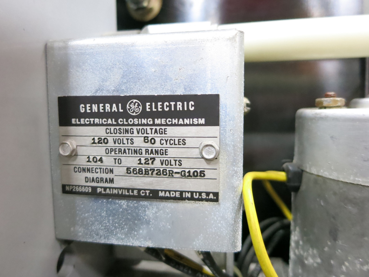 GE AKR-6D-75 3200A EO Circuit Breaker LSG Microversa Trip TA9VT32MGA3 3200 Amp (DW5225-2)