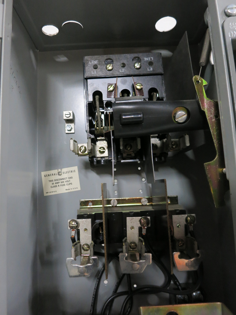 GE 300-Line 30A Fusible Size 0 Starter Combination Box 30 Amp Combo CR308 Fused (DW5261-4)