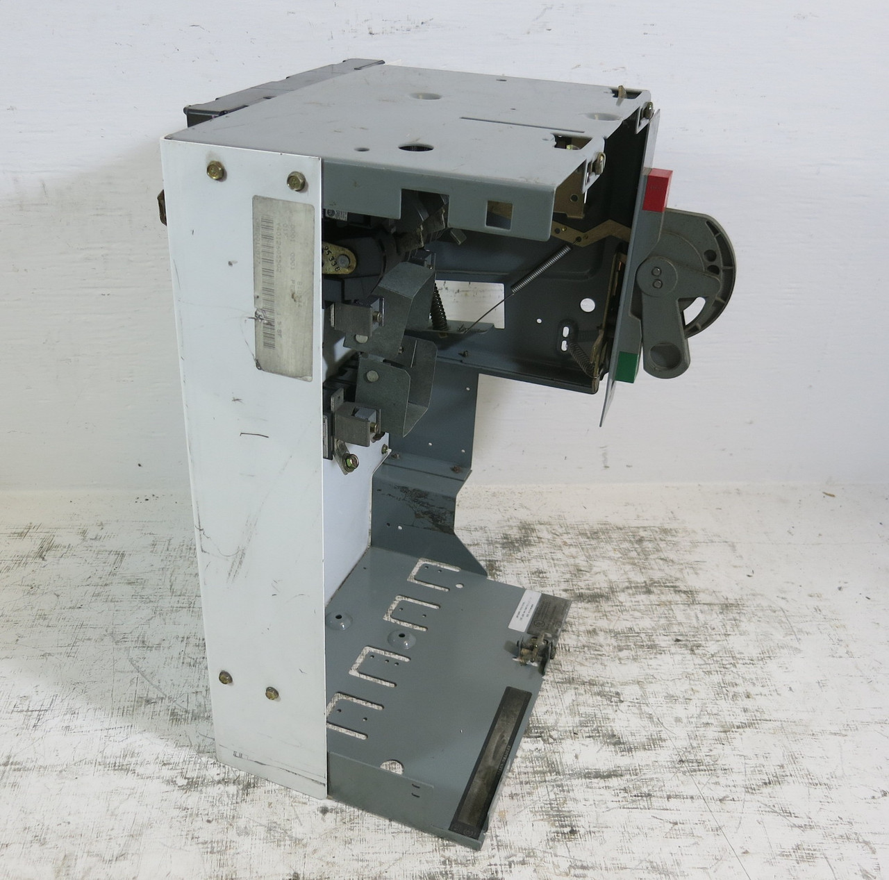 Allen Bradley 2100 Centerline 18" 100A Fusible Feeder MCC Bucket 100 Amp (BJ0353-6)