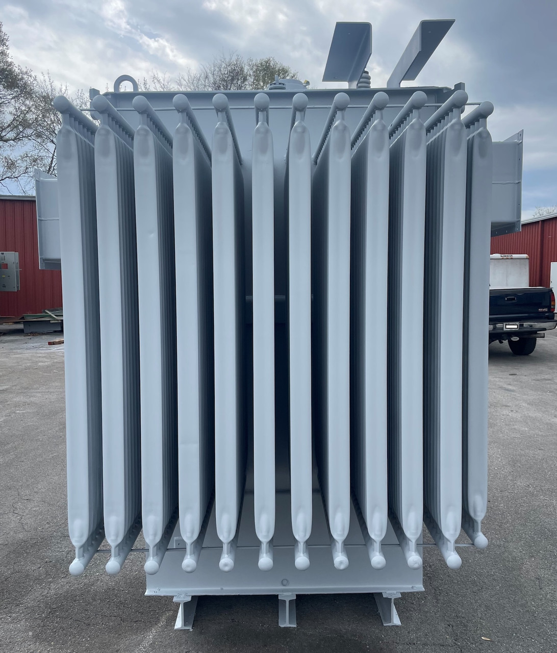Westinghouse 5000 kVA 13800 to 2400Y/1386 Pad Mount Oil Transformer 1200A 2400 V (PM3214-1)