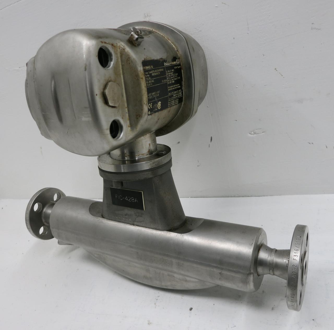 Endress Hauser Promass 80 F 80F15-AAASAARBBAA8 1/2" Flowmeter Transmitter .5 (DW5402-4)