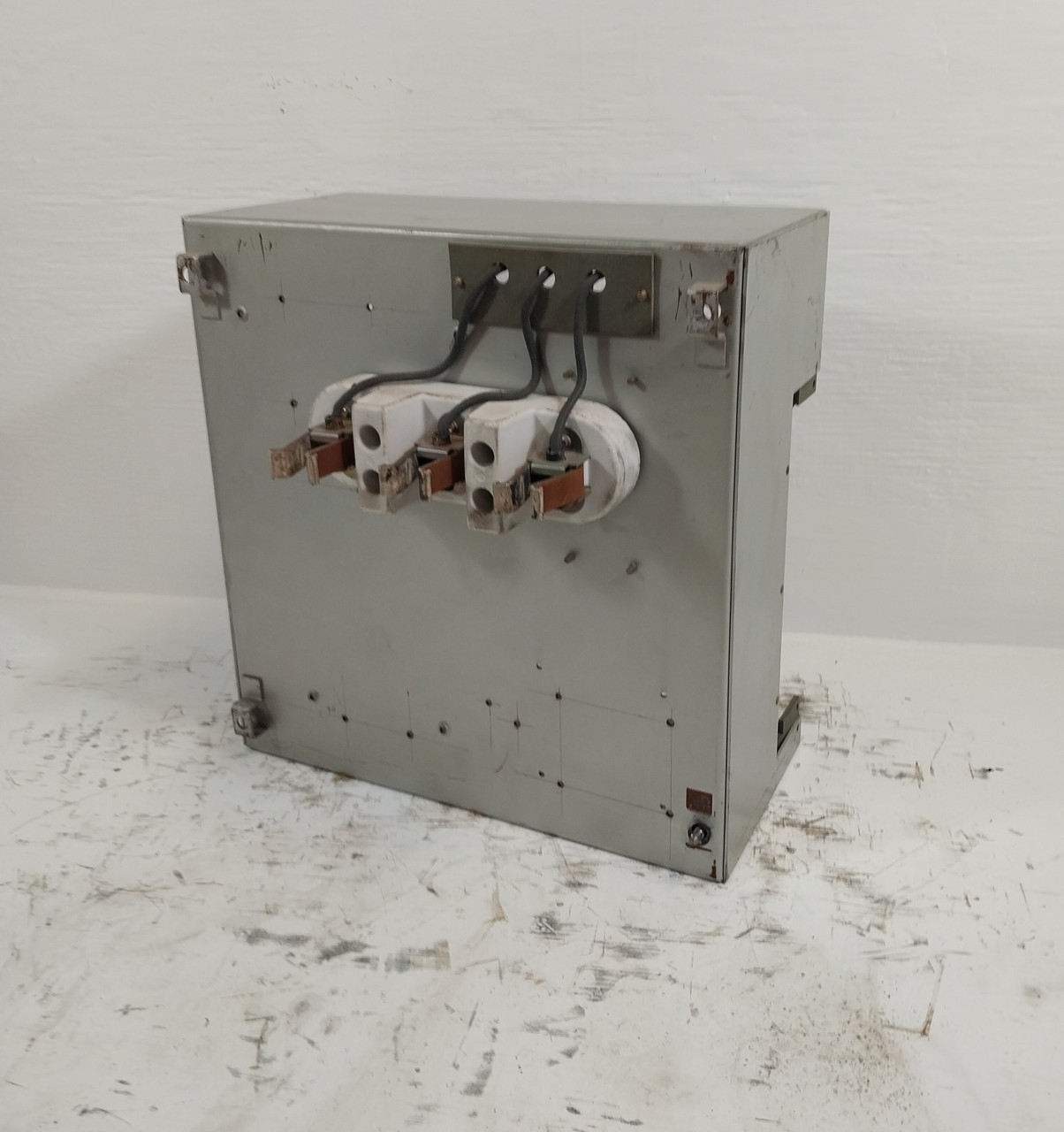 Square D Model 3 30A Breaker Feeder 15" MCC Bucket 30 Amp Class 8999 999330 (BJ0410-7)