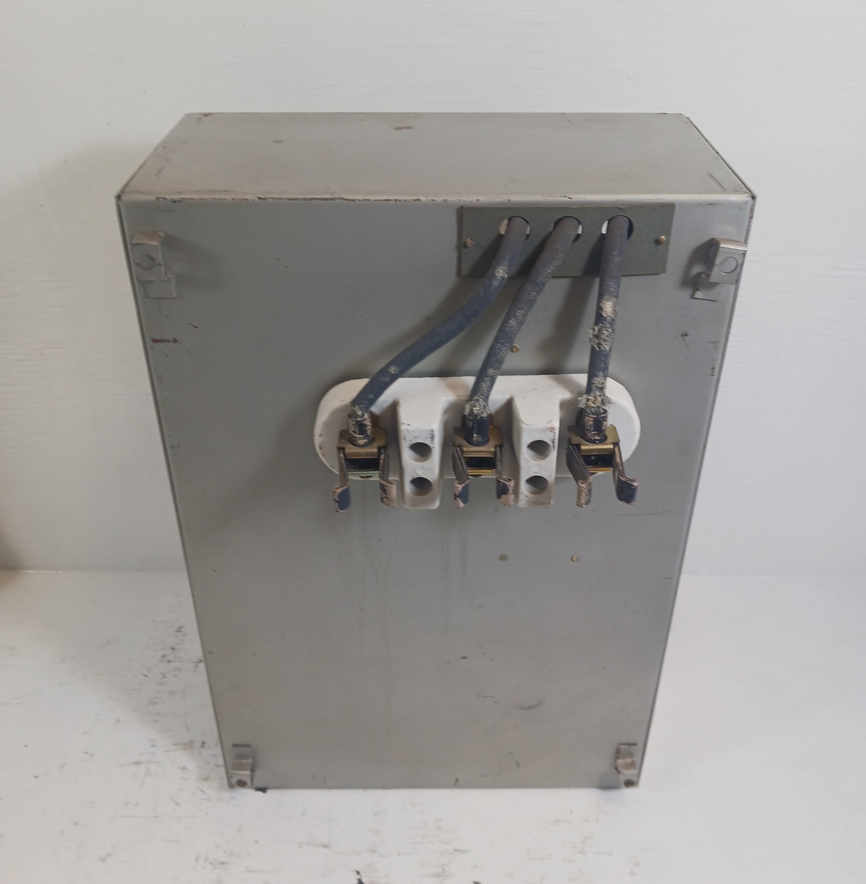 Square D Model 3 150A Breaker Feeder 21" MCC Bucket 150 Amp Class 8999 999318 (BJ0413-1)