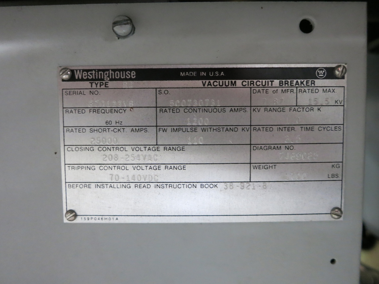 Westinghouse Type R4 1200A 15.5 kV Vacuum Circuit Breaker 1200 Amp 15kV R (DW5427-1)