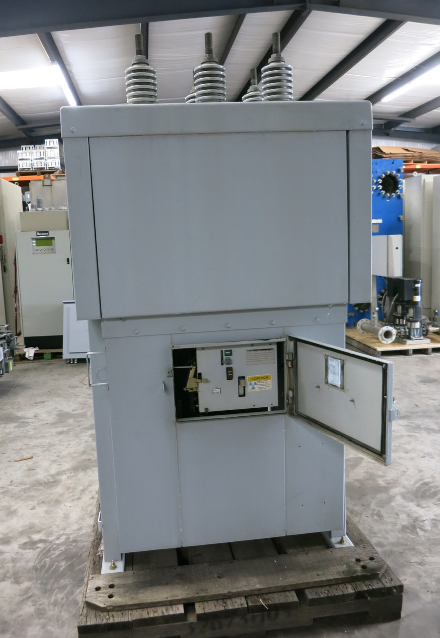 Westinghouse Type R4 1200A 15.5 kV Vacuum Circuit Breaker 1200 Amp 15kV R (DW5427-1)