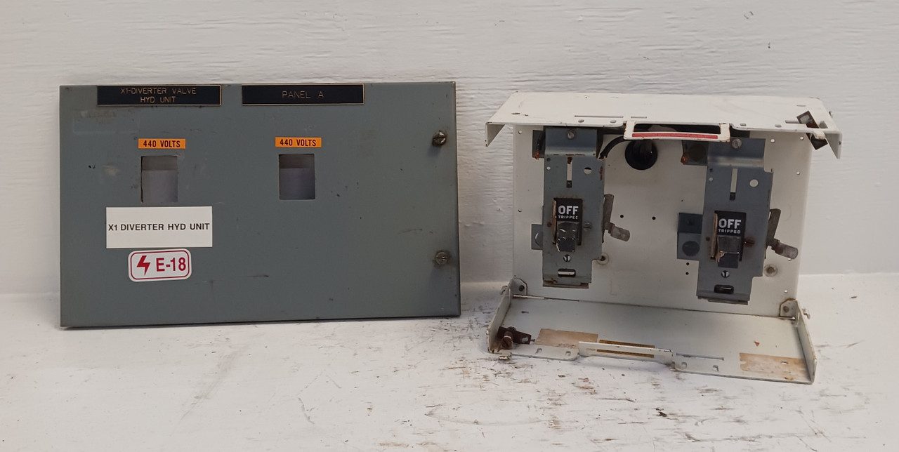 Cutler Hammer F10 Unitrol 30 Amp Dual Breaker Type Feeder 12" MCC Bucket 30A (BJ0429-7)