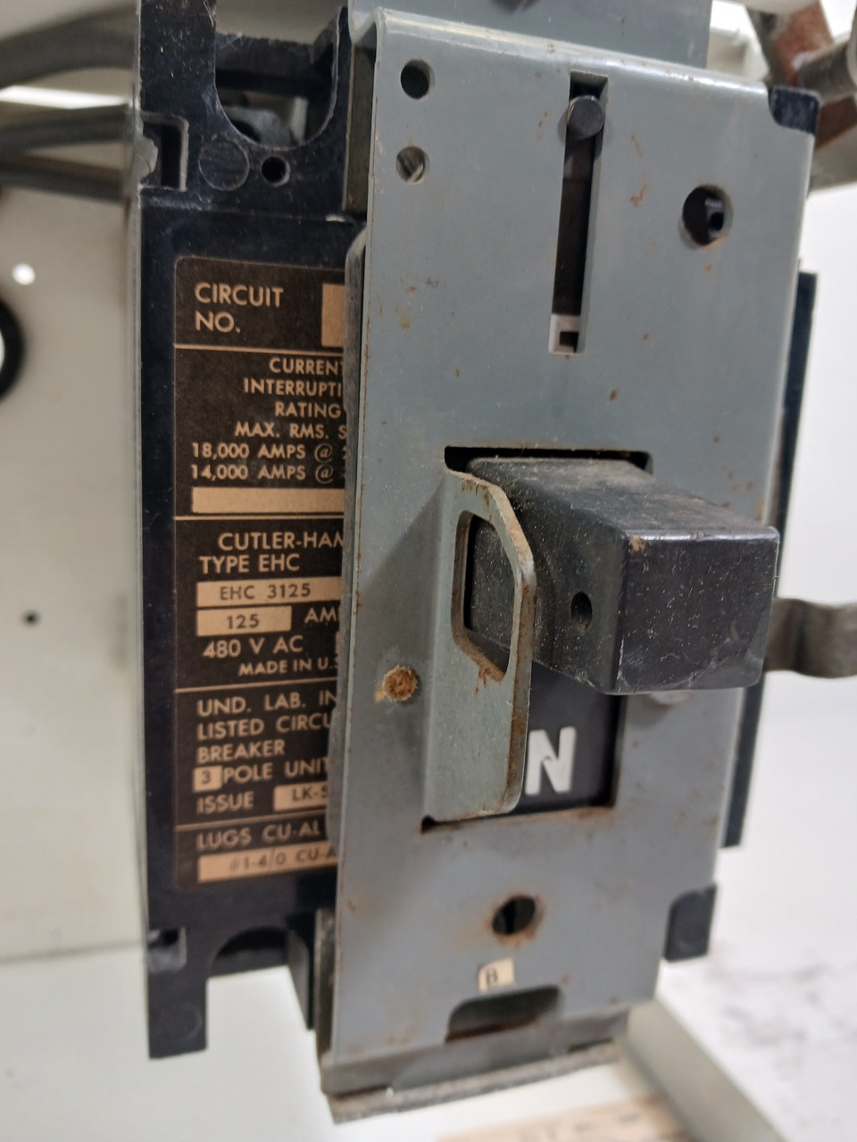 Cutler Hammer F10 Unitrol 125 Amp Breaker Type Feeder 12" MCC Bucket 125A (BJ0433-1)