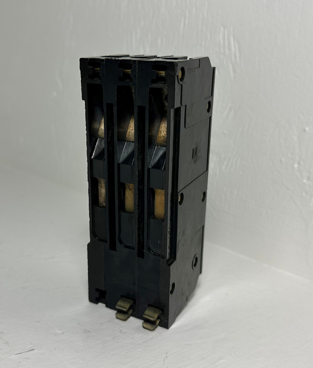 3rd Image of EM4733