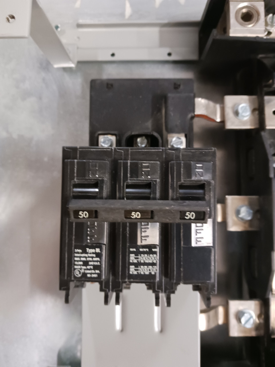 Siemens 50A Main Breaker S1 Panelboard 208Y/120V 3PH 4W 50 Amp S1C18BL050CTS (BJ0472-4)