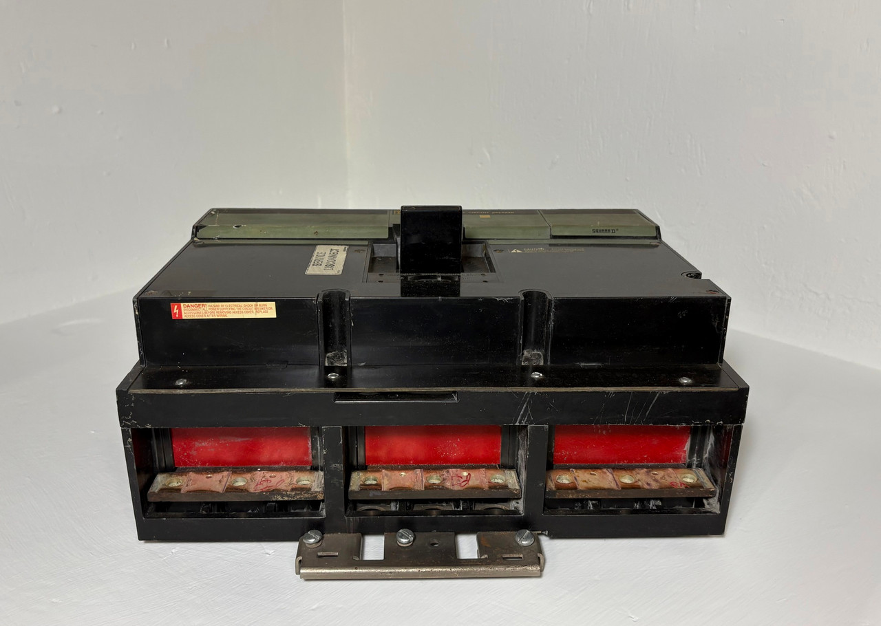 Square D I-Line NA361000 1000A Circuit Breaker 600V Type NAA 1000 Amp bad label (EM4756-2)