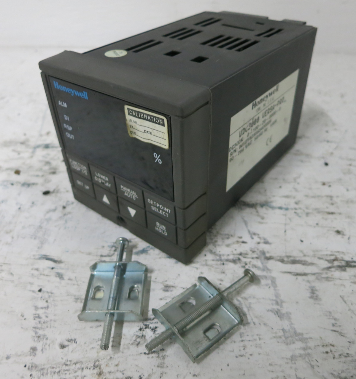 Image of Honeywell DC300K-0-100-20-000-0 UDC3000 Versa-Pro Digital Limit Controller