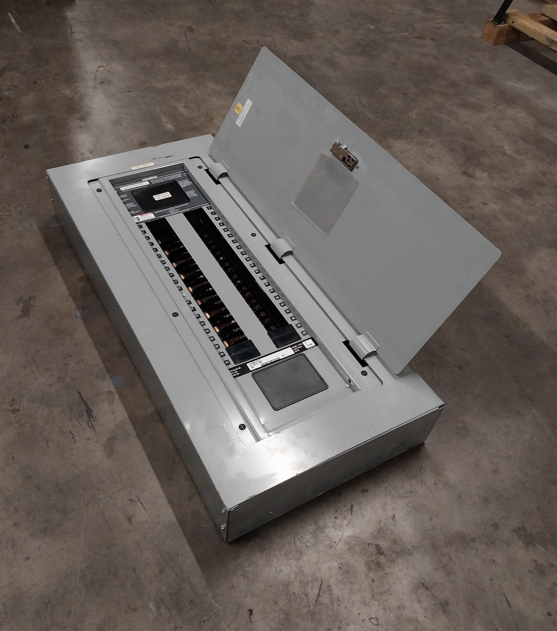 Image of Siemens 125A Main Lug S1 Panelboard 120/240V 1PH 3W MLO 125 Amp S1A42ML125CTS