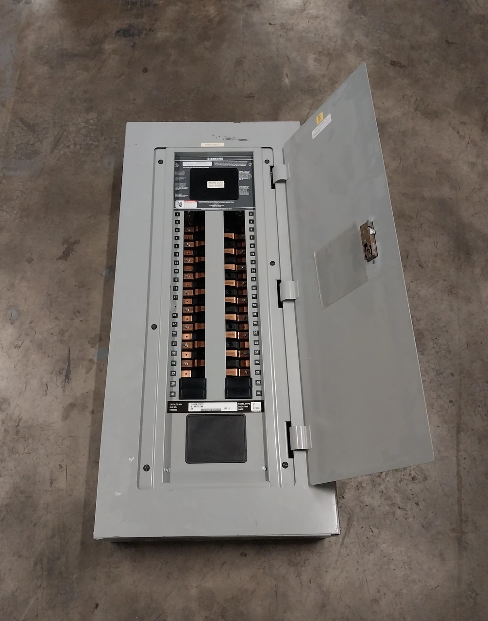 Siemens 125A Main Lug S1 Panelboard 120/240V 1PH 3W MLO 125 Amp S1A42ML125CTS (BJ0487-2)
