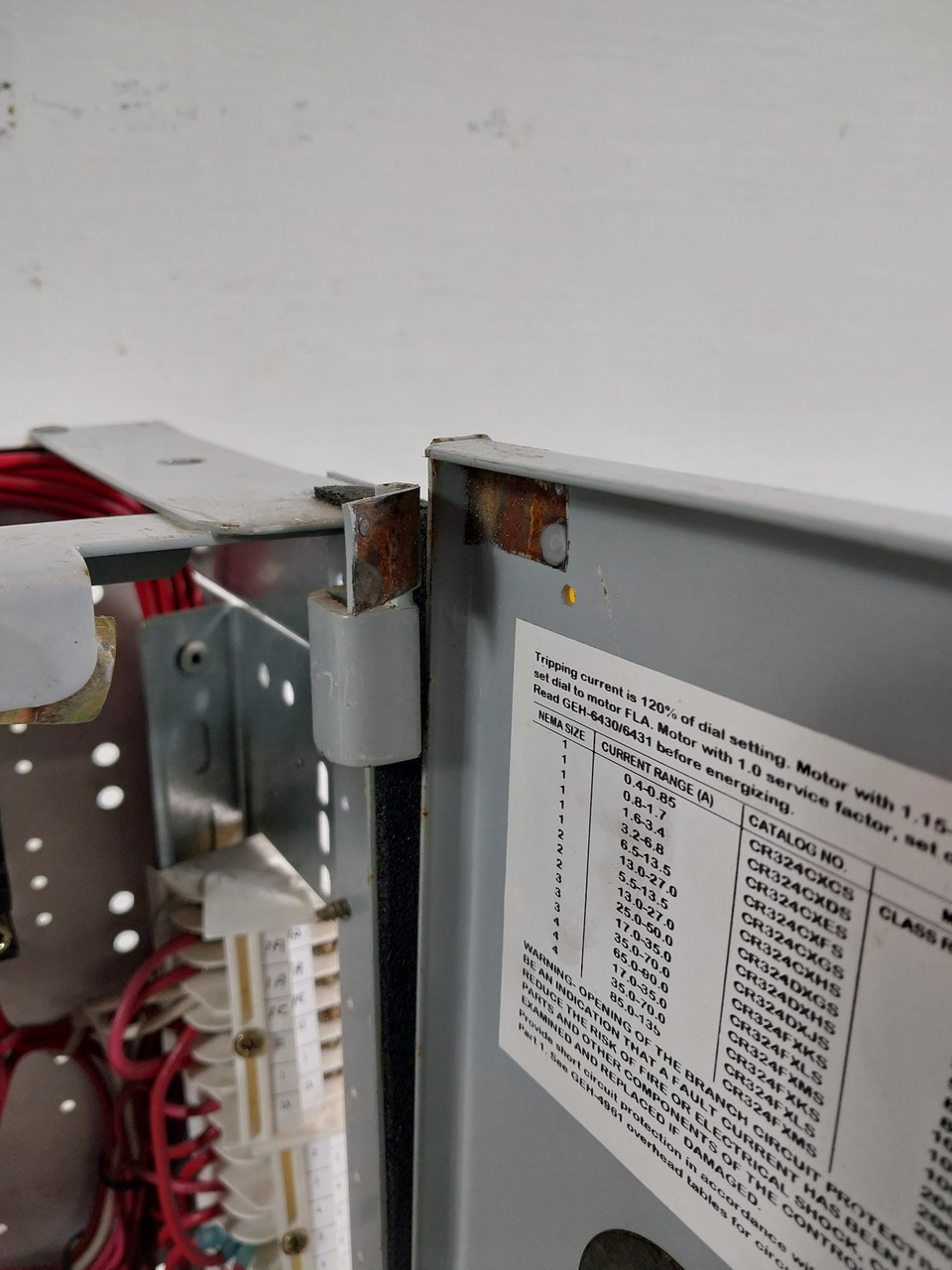 GE 8000 Size 1 Reversing Starter 30A Fusible 18" MCC Bucket 30 Amp CR306 Flawed (BJ0494-1)